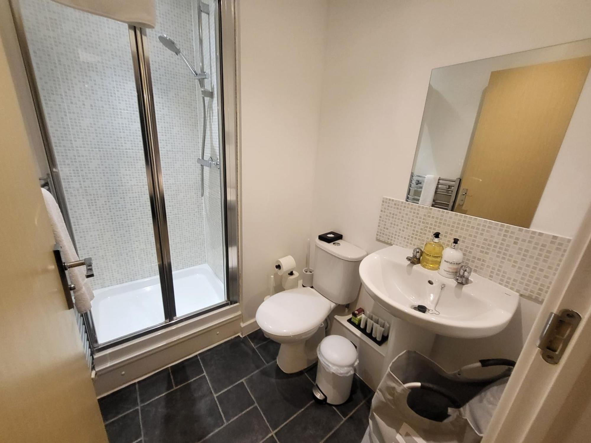 Garland Central City Apartment London 2 Bagian luar foto